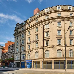Discovery - 2* Leeds (West Yorkshire)