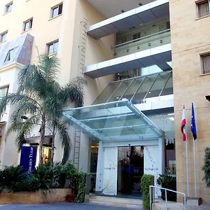 Golden Tulip De لبنان