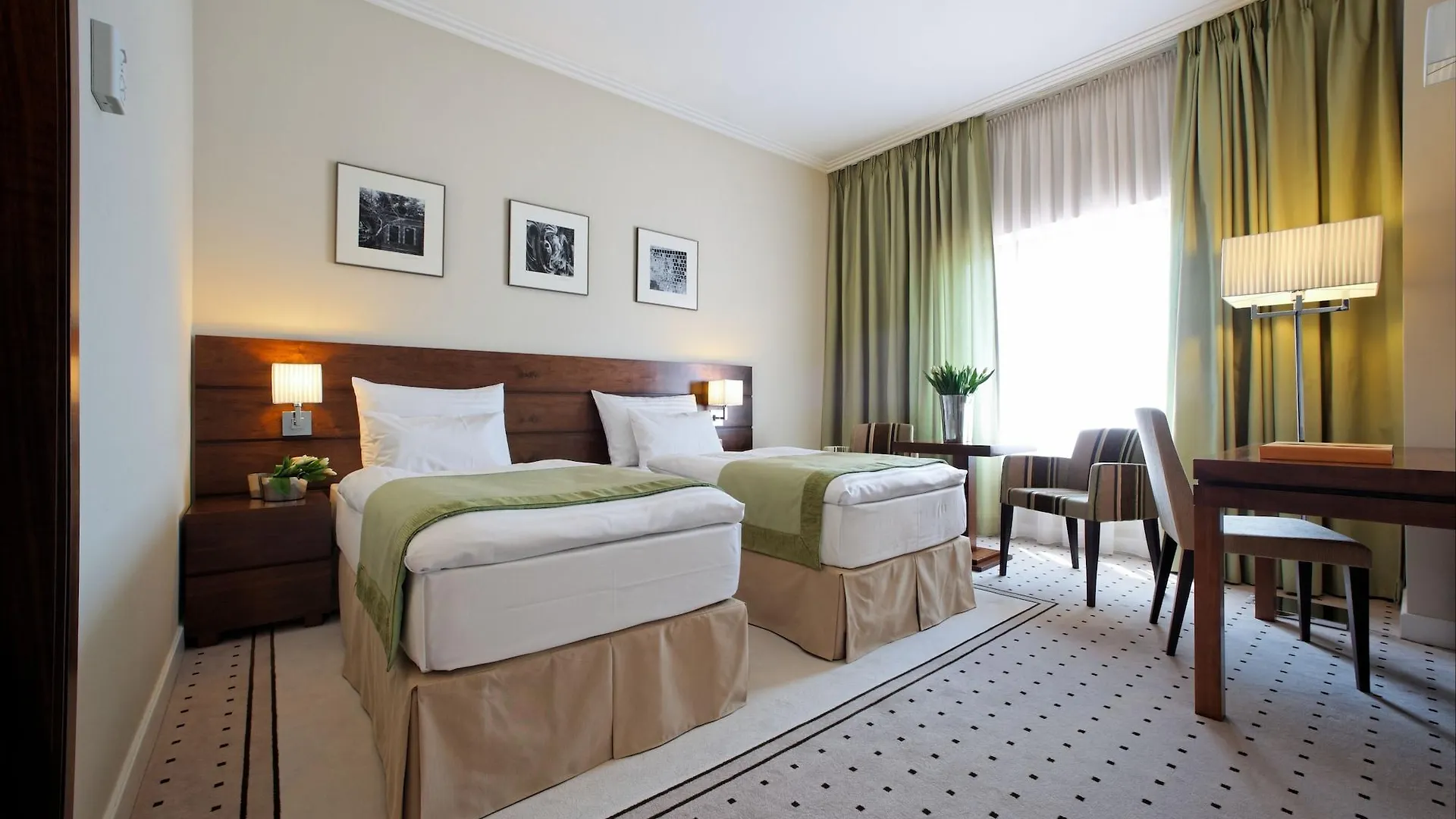 Capital Plaza Hotel Bukurešť