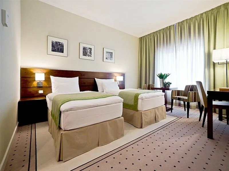 Capital Plaza Hotel Boekarest